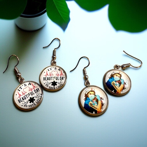 Save Lives in Style: Adorable Nurse & Grey's Anatomy Dangle Earrings! Cabochon - Picture 5 of 9